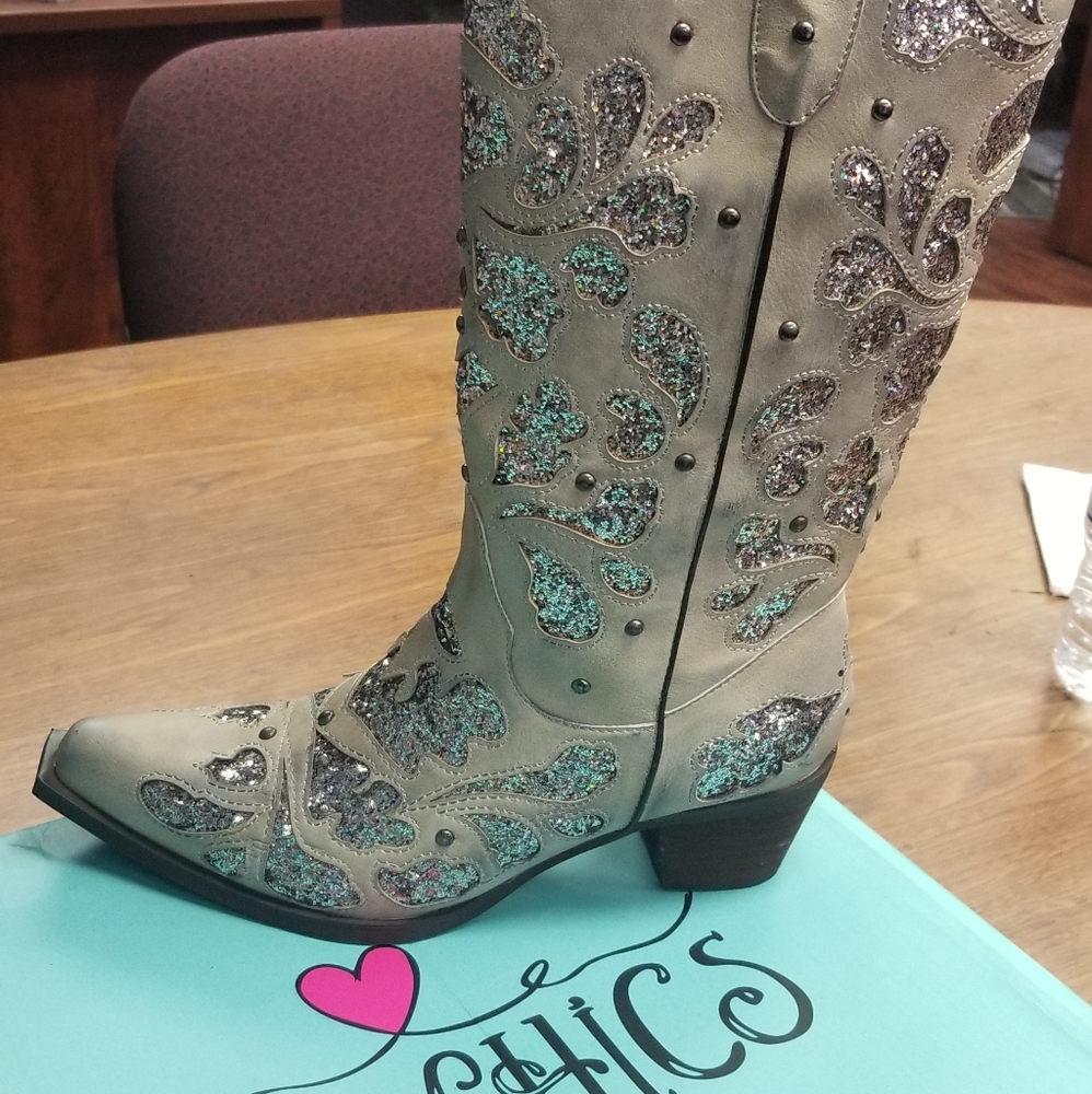 Lady boots